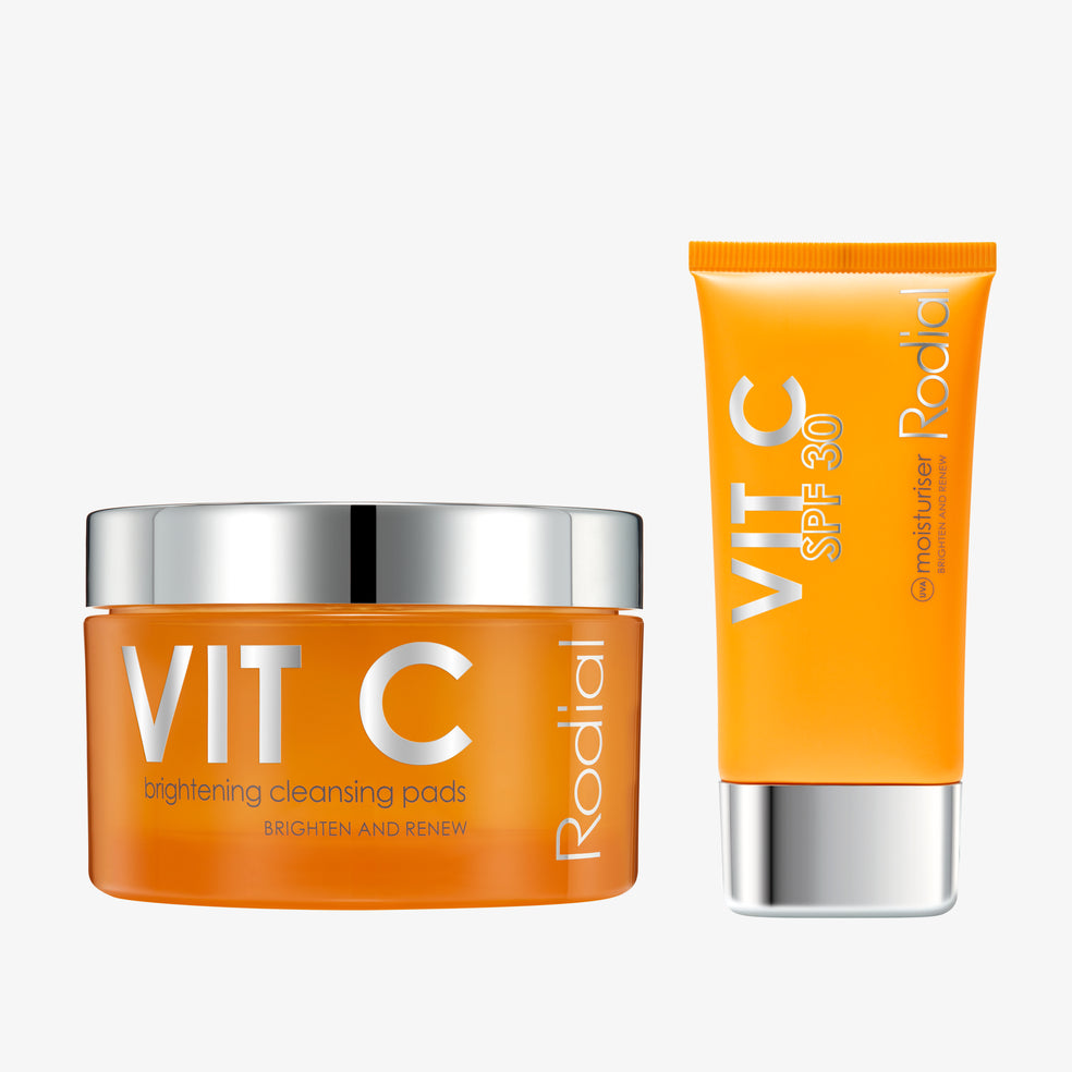 Αναζωογονεί την ανάγλυφη επιδερμίδα