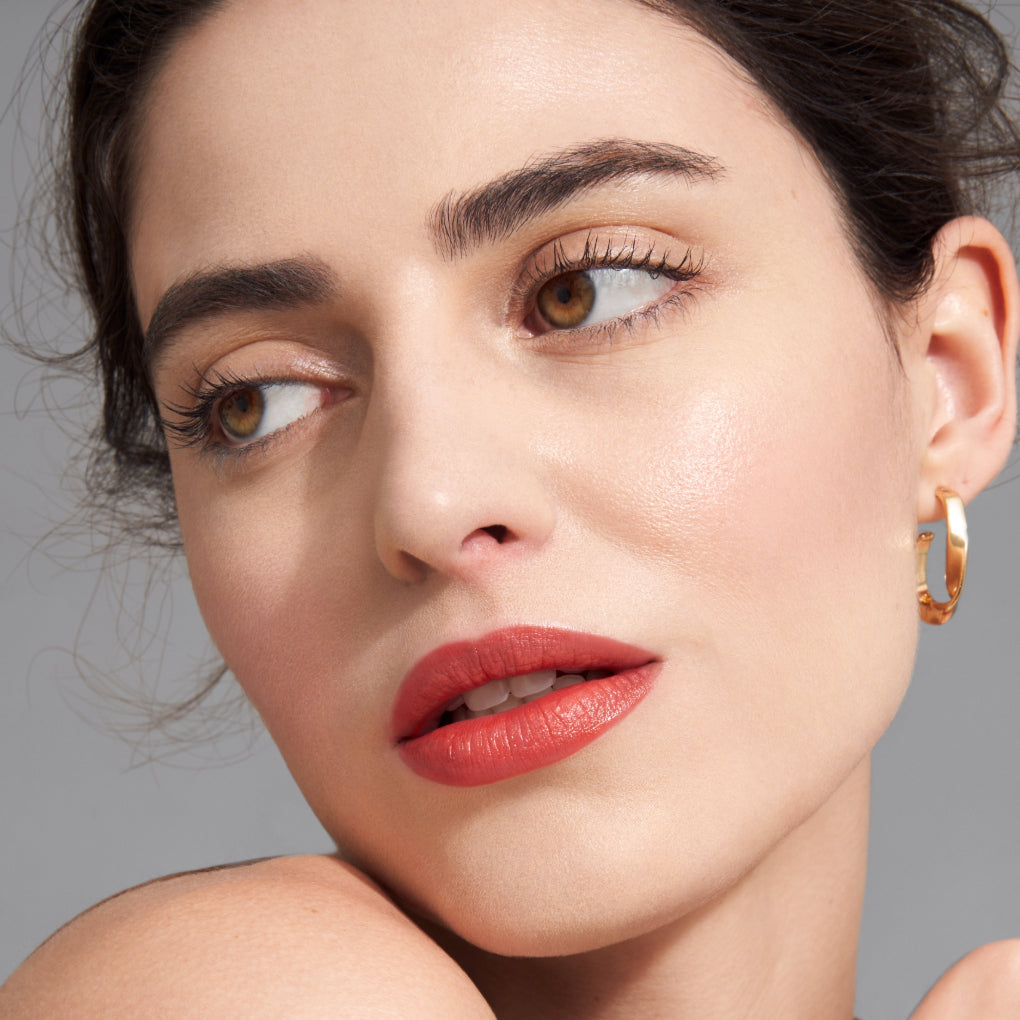 How to Get Poreless Skin in 5 Simple Steps | St. Tropez Glow Guide – Rodial